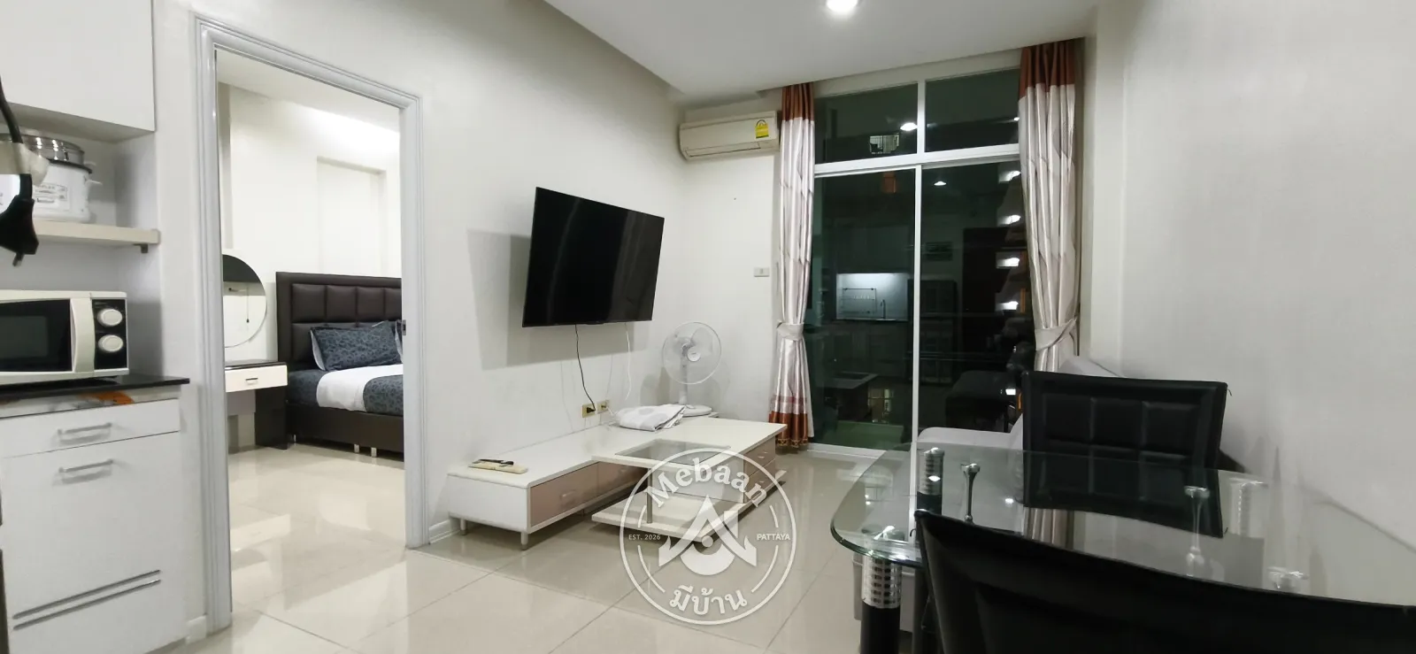คอนโด 1 ห้องนอนแสนสบายพร้อมวิวสระว่ายน้ำ ซีซี คอนโด — 2