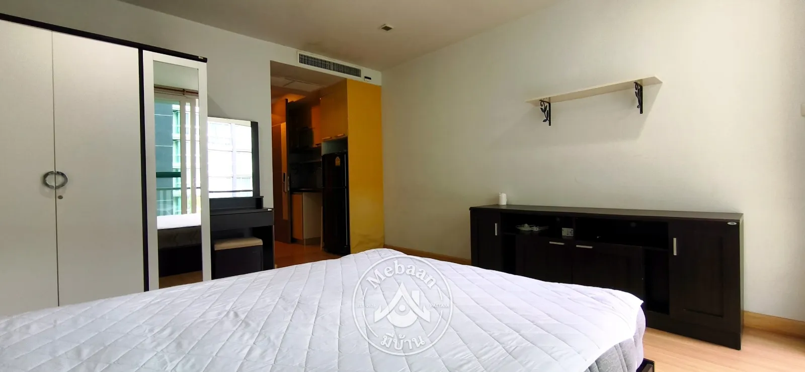 Pool-View Studio Condo at Apus, Central Pattaya — 3
