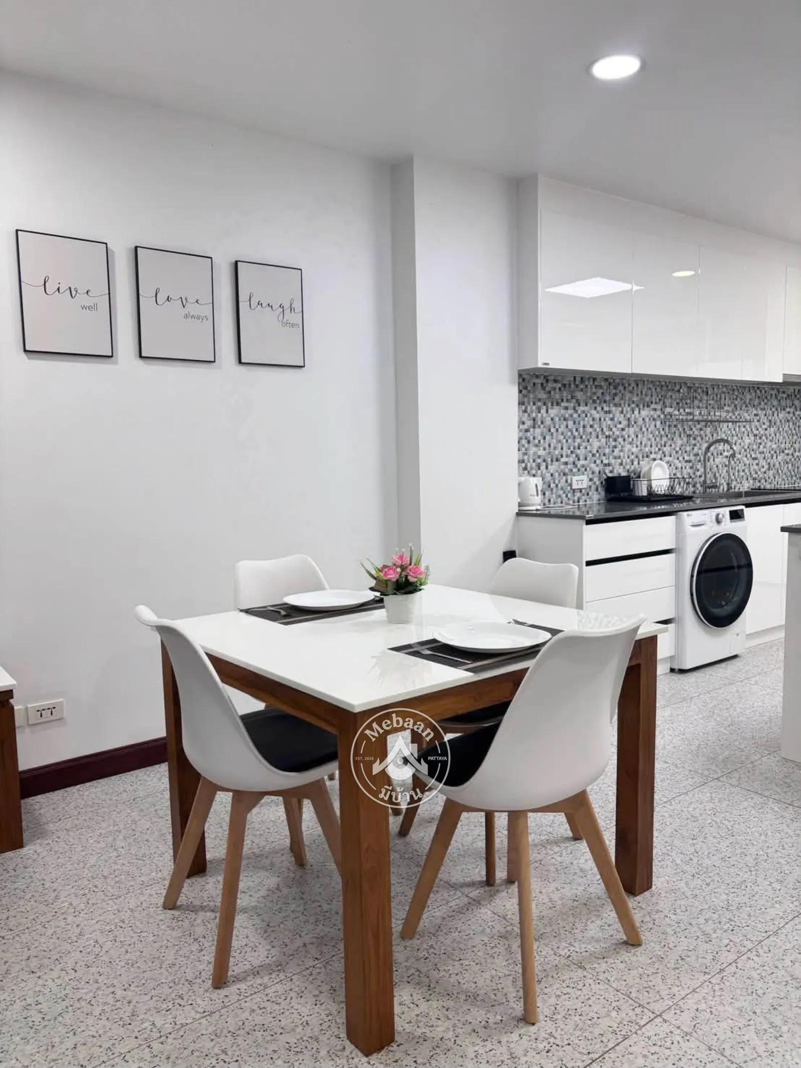 💫🎀Big 2 Bedroom Condo for Sale & Rent on Pratamnak Hill, Pattaya — 3