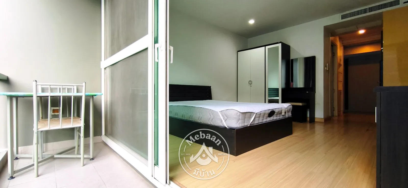 Pool-View Studio Condo at Apus, Central Pattaya — 5