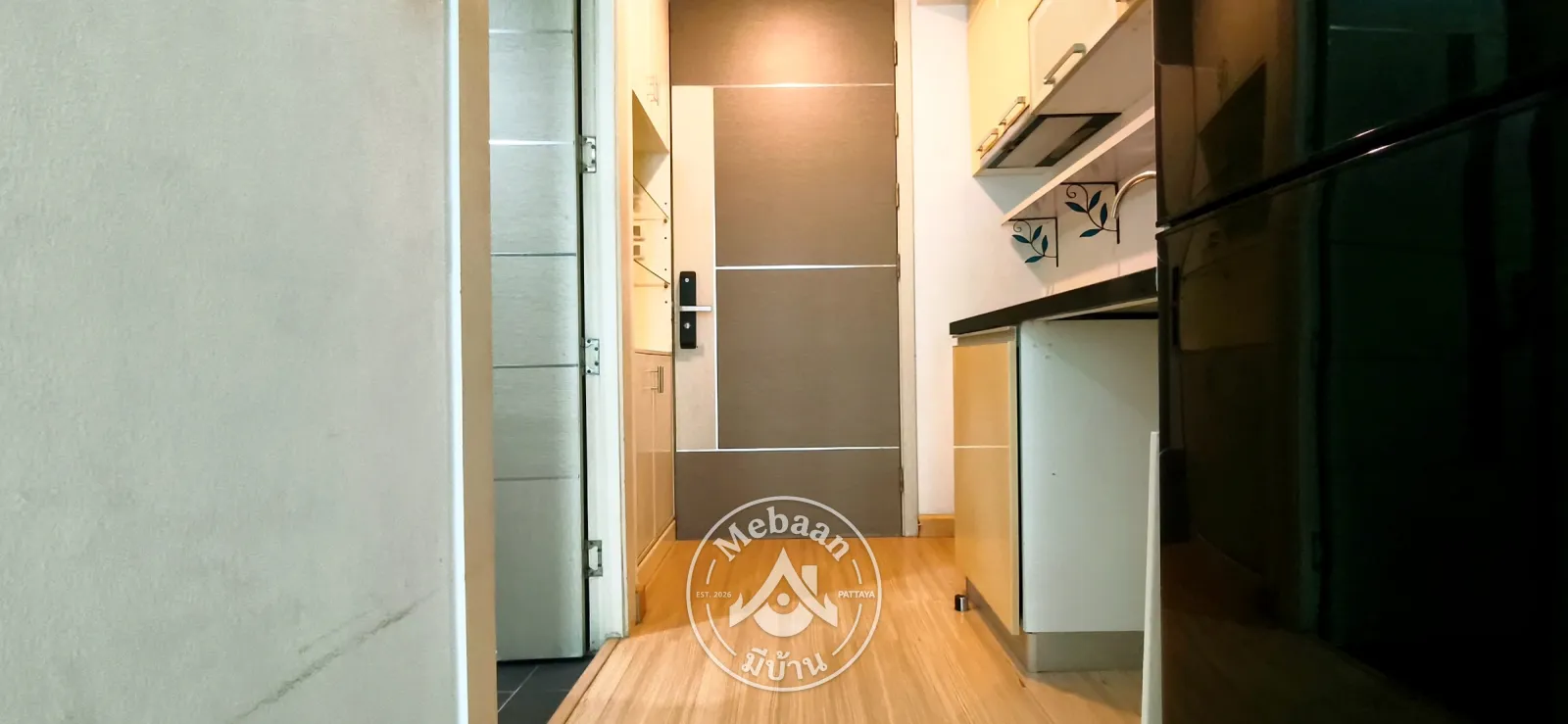 Pool-View Studio Condo at Apus, Central Pattaya — 8