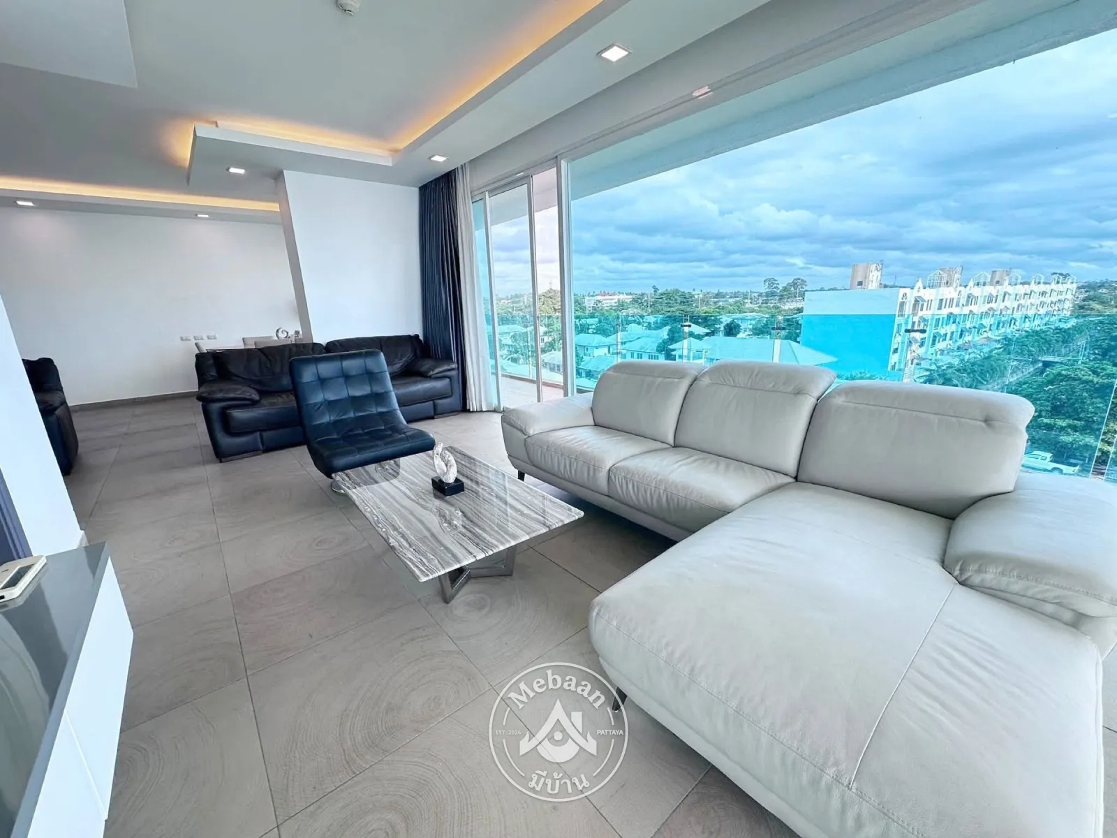 🏝️🏖️ Beachfront 2-Bedroom Condo for Sale in Banglamung, Chonburi — 3