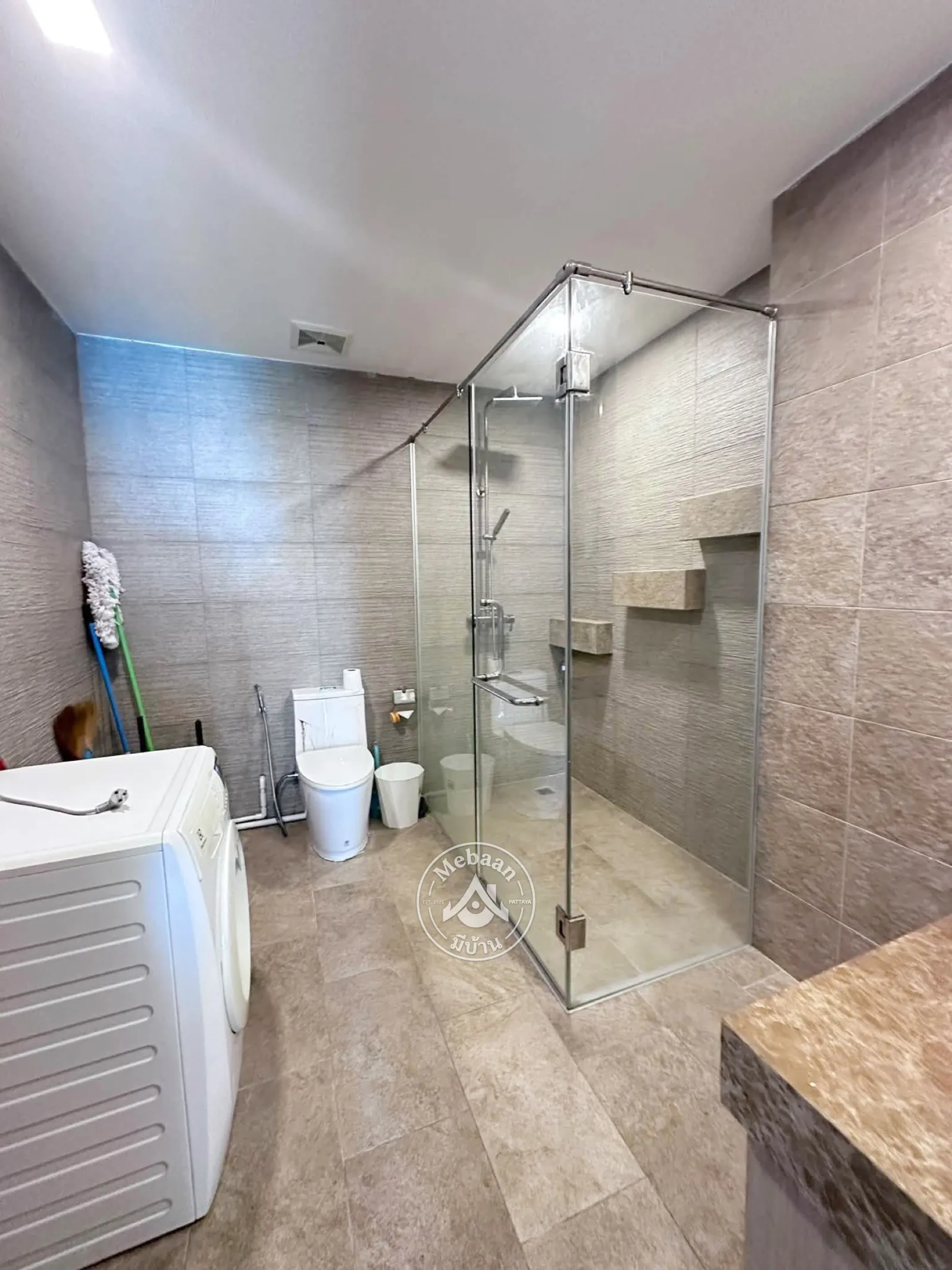 🏝️🏖️ Beachfront 2-Bedroom Condo for Sale in Banglamung, Chonburi — 9