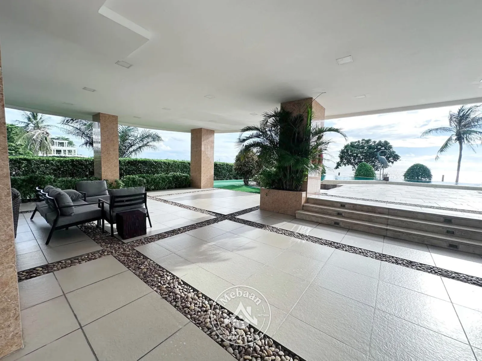 🏝️🏖️ Beachfront 2-Bedroom Condo for Sale in Banglamung, Chonburi — 15