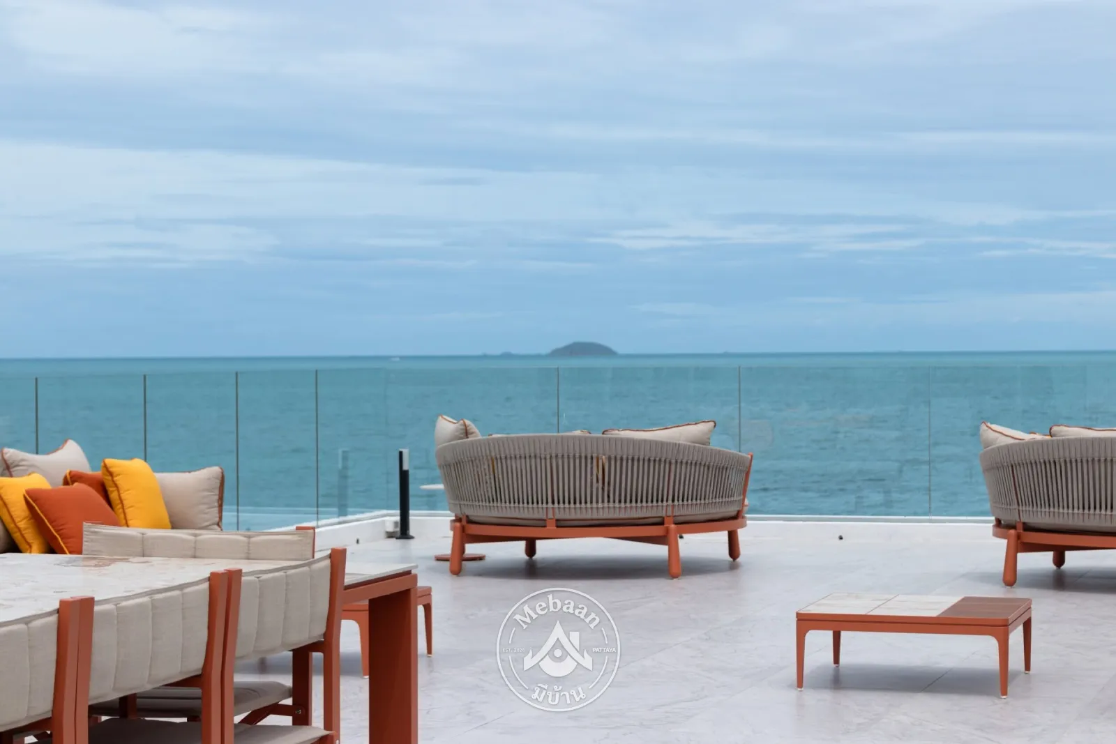 EXCLUSIVE BEACHFRONT LUXURY VILLA FOR RENT | NA JOMTIEN, PATTAYA — 10